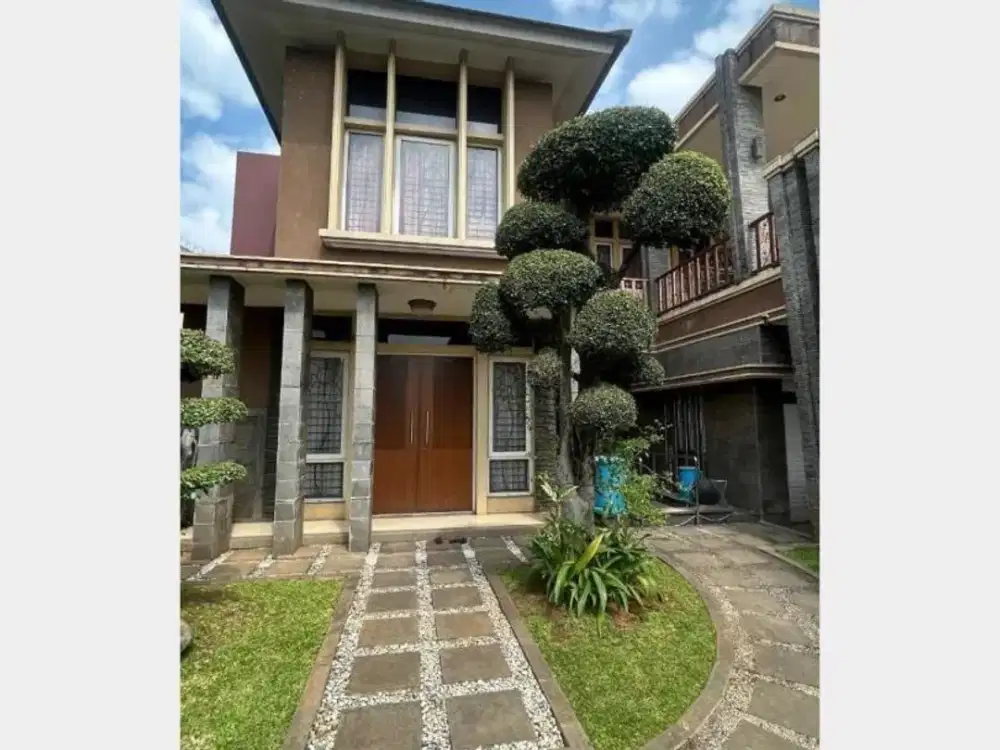 Di Jual Rumah 2 Lantai Sangat Mewah Siap Huni dan Nyaman di Kotawisata, Cibubur