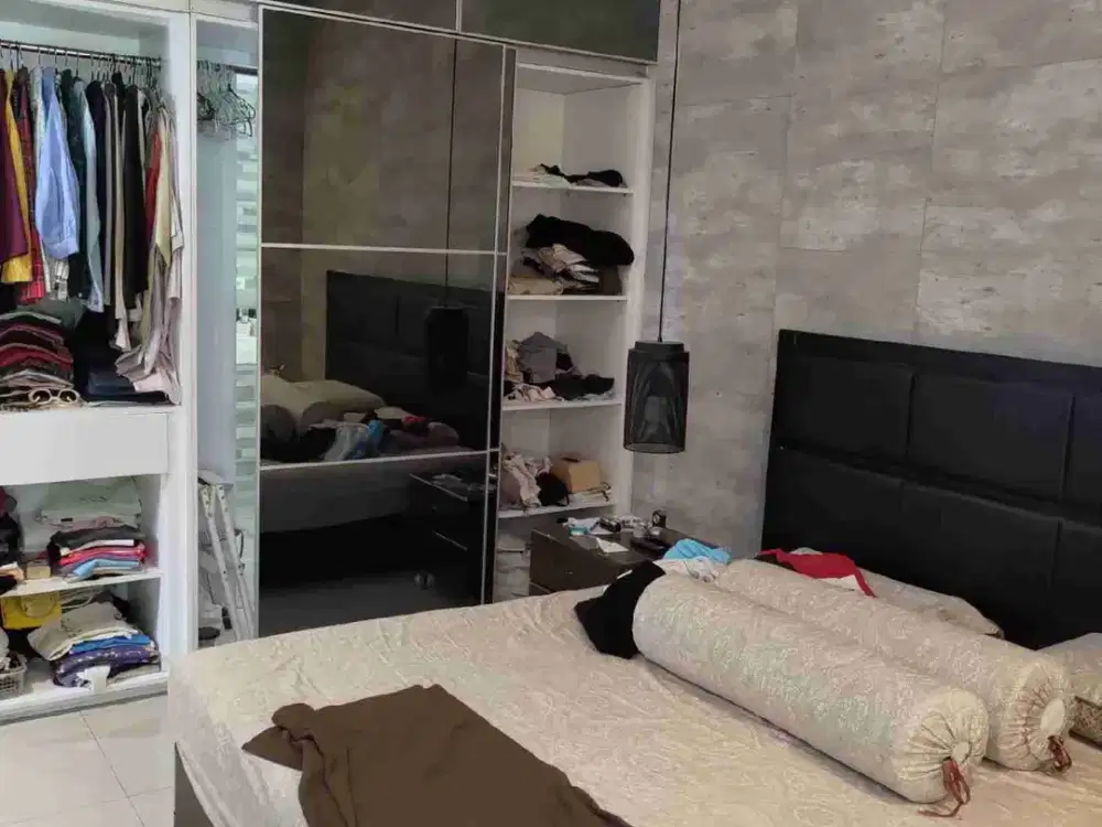 Termurah! Rumah 2 Lantai di Alam Sutera, 10x20m², 200m²