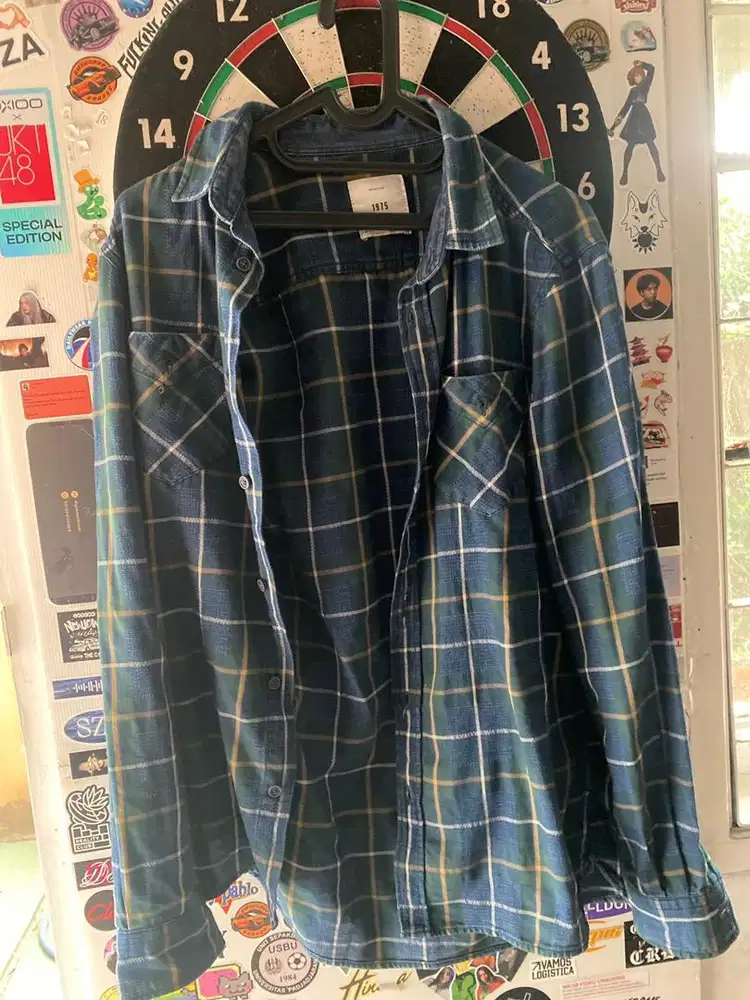 Kemeja Flannel 1975