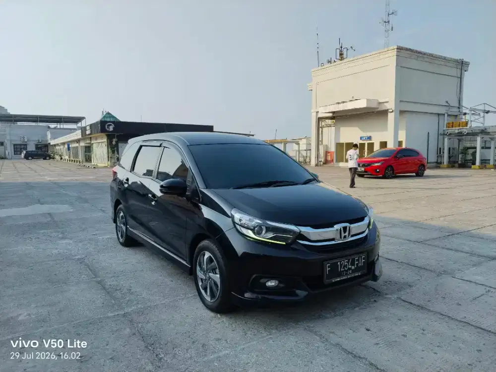 Honda mobilio e cvt 1.5 manual promo menarik TDP 10% 2021