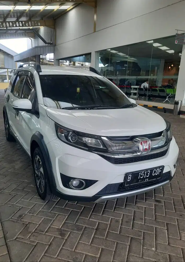 BU..jual honda brv e cvt 2016