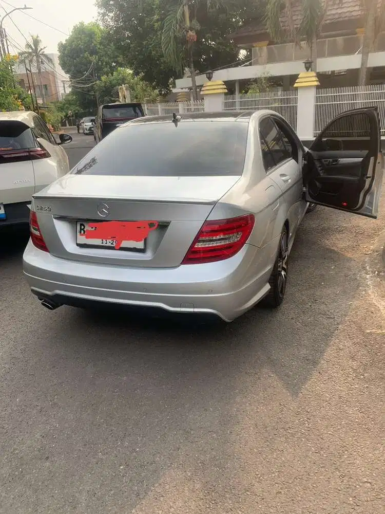Mercedes-Benz C250 2014 Bensin