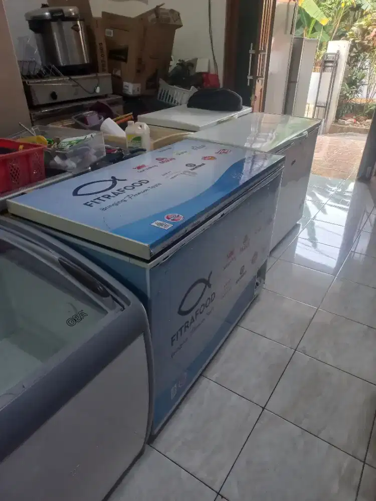 Freezer box 400L
