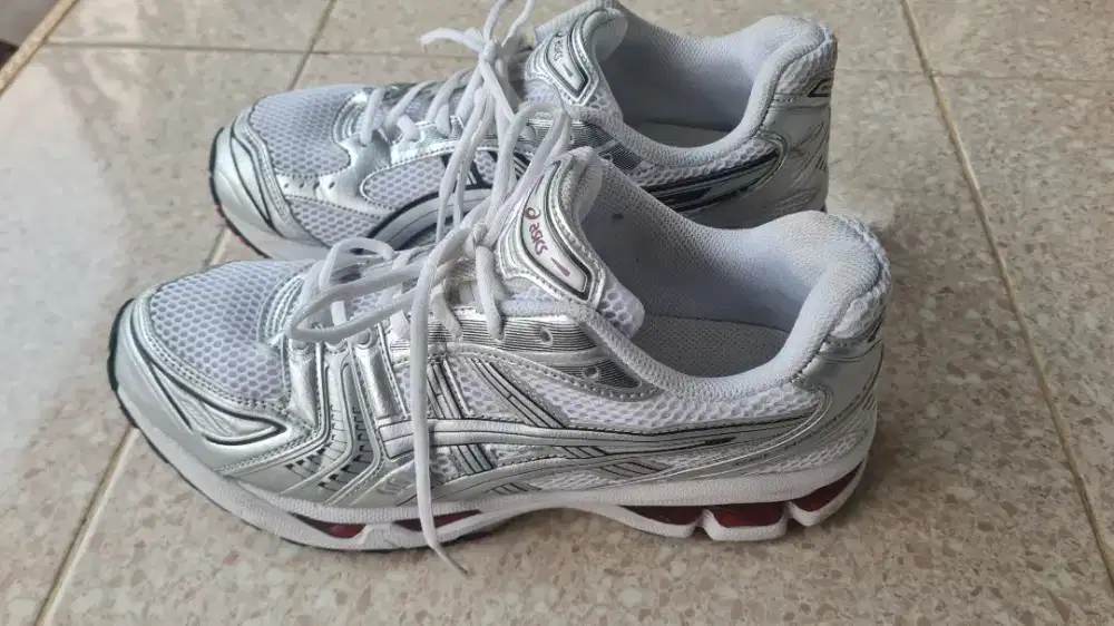 Asics kayano 14 size 45