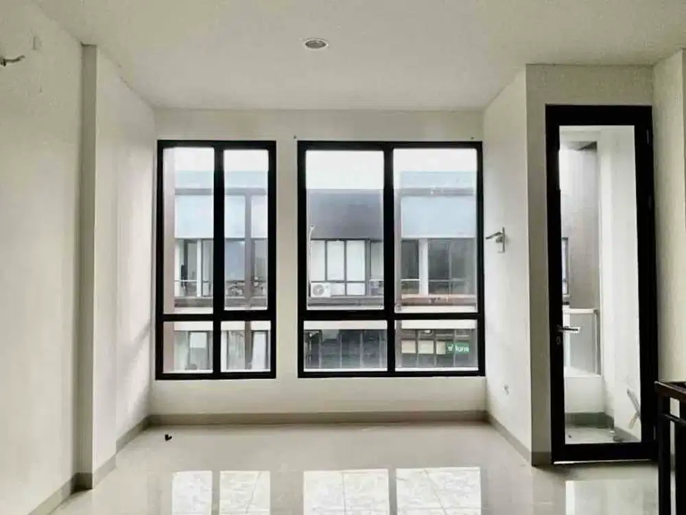 Disewakan Ruko Baru 3 Lantai di Northridge BSD, Kondisi Baru