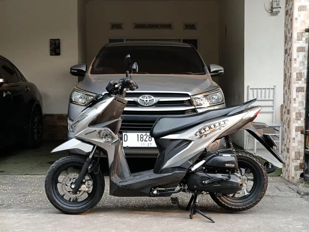 Beat street tahun 2023 low km 19rb/tt boleh gan cash lebih bagus