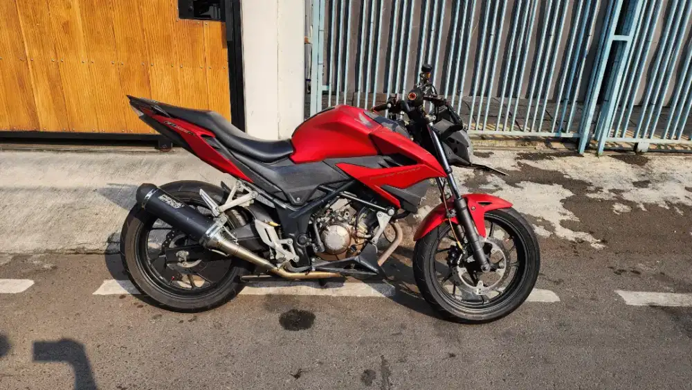 CB150R Streetfire 2019 Merah Second
