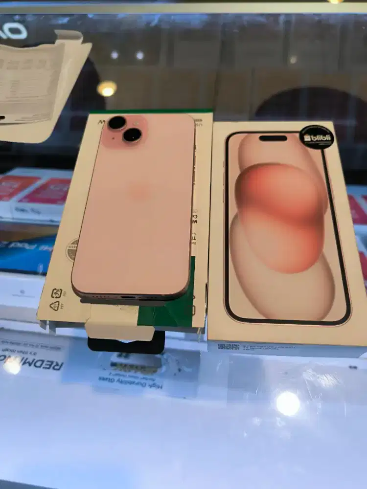 iPhone 15 pink iBox
