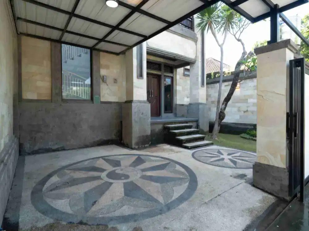 Rumah Modern Siap Huni di Area Renon Denpasar