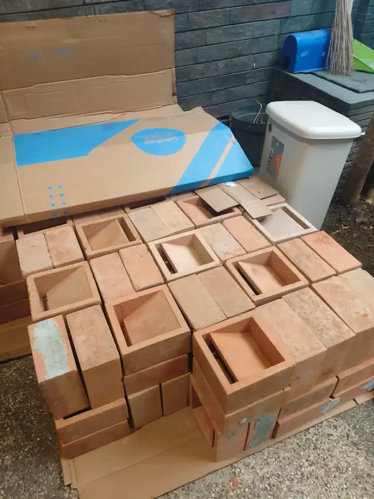 Roster beton 20x20cm
