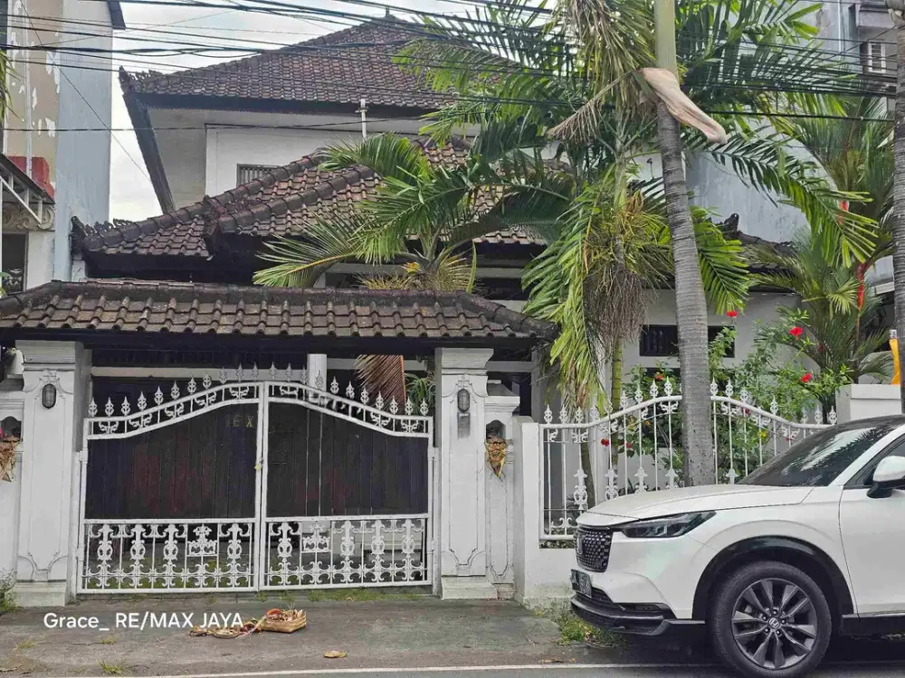 Rumah 2 Are di Area Ekslusif Gatsu Timur, 4 menit ke Living World Mall