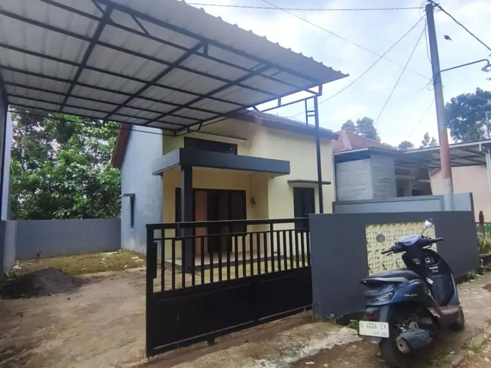 Rumah baru siap huni harga murah di pakintelan gunungpati