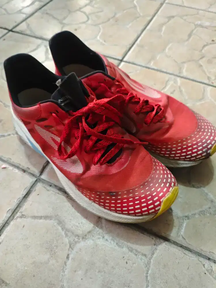 910 haze warna merah