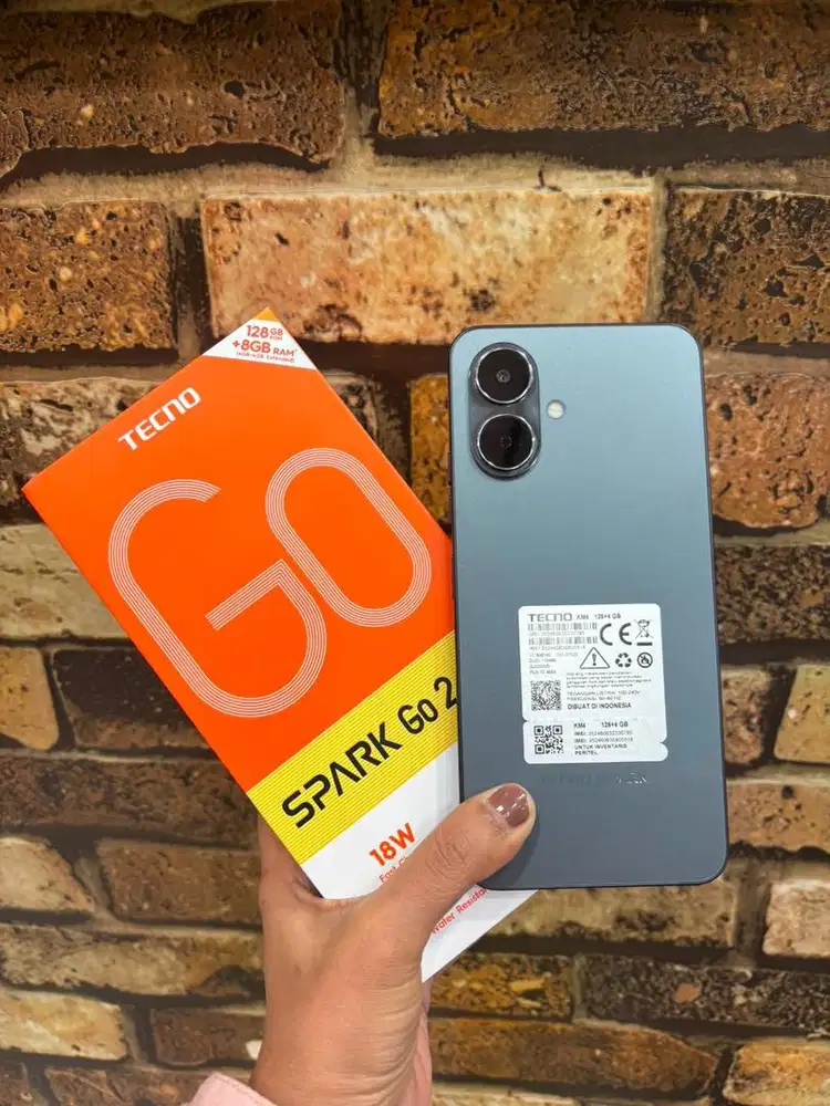 TECNO spark go 2 4/128 second