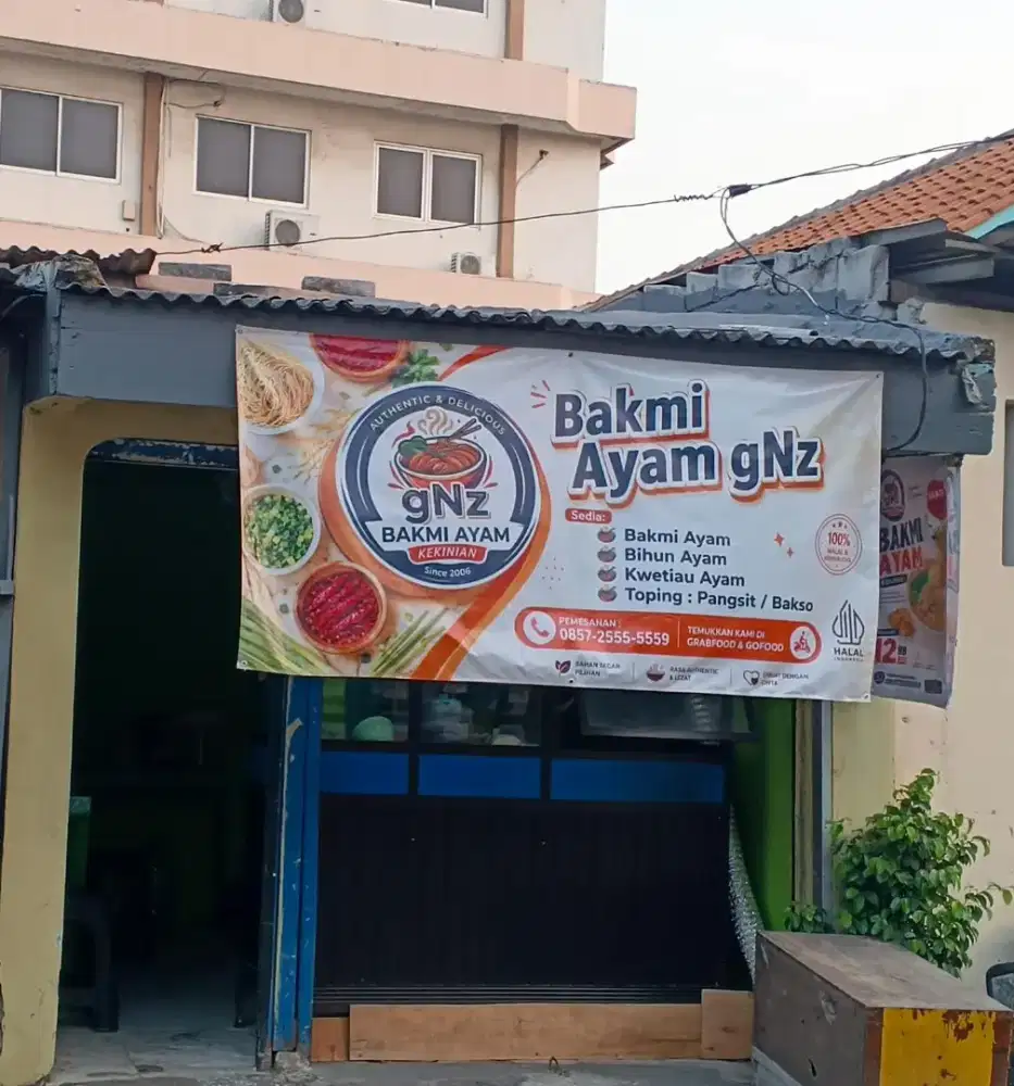 Dijual perabotan ex baso/mie ayam beserta gerobak dan peralatannya