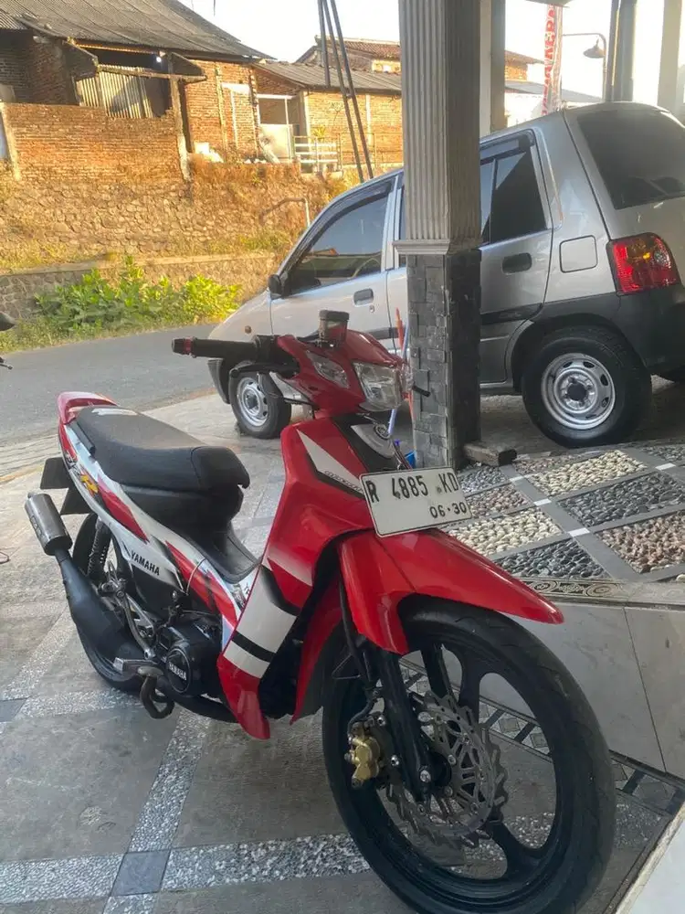 Yamaha Fiz r  fullcluth Tahun 2002