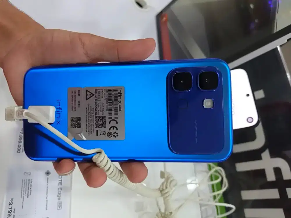 CICILAN NOTE EDGE