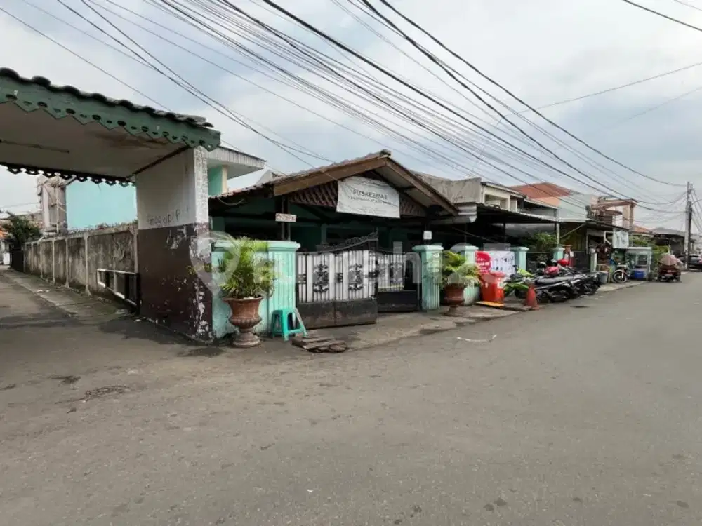 Rumah Lama Lokasi Strategis Untuk Kantor Atau Usaha
