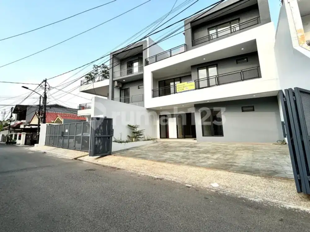 Rumah Siap Huni Jalan 2 Mobil Tebet Barat