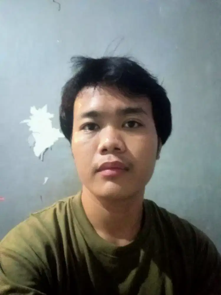 mencari pekerjaan yang ada mess