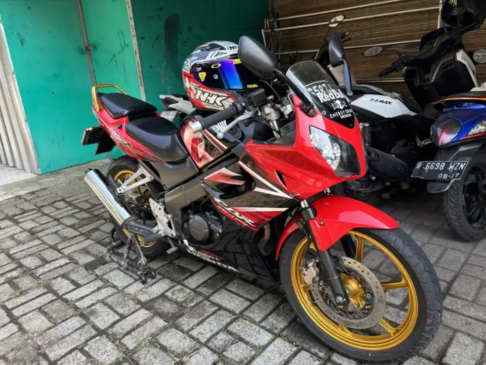 Honda CBR 150 Tahun 2010