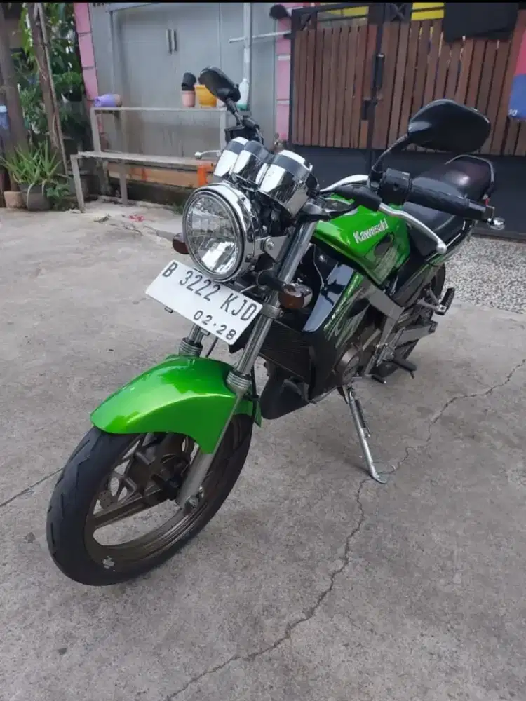 Kawasaki Ninja R 2013