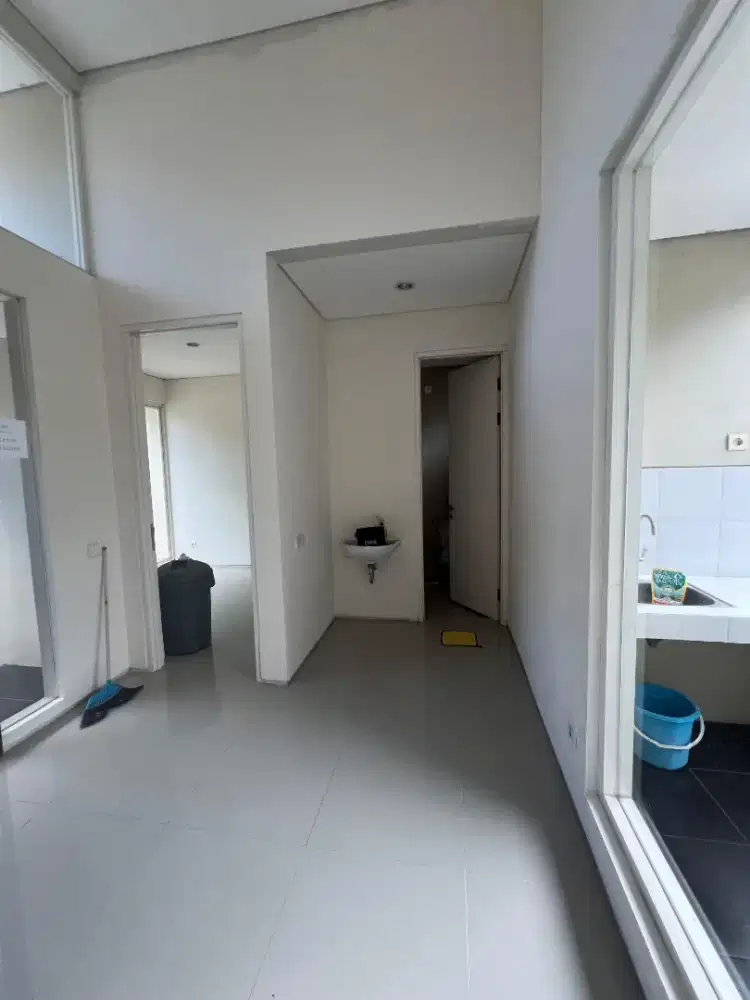 Jual Rumah Second tergolong Baru di Northwest, Citraland, Surabaya