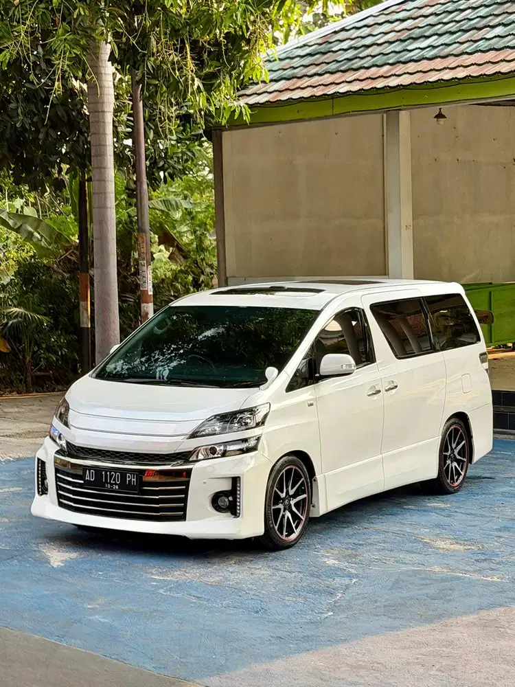 (DP 40jt) Vellfire GS CBU 2014 Automatic KM 67rb