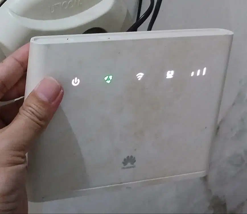 Home Router Huawei B311 penerus B310  4G LTE plus Wifi Original