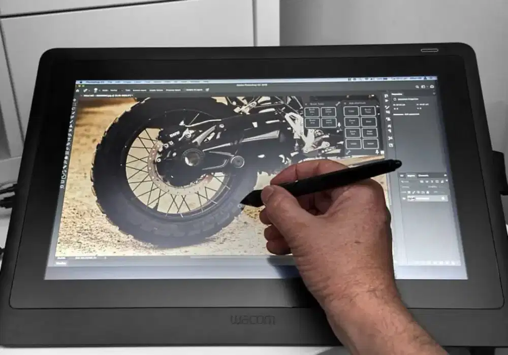 Jual wacom cintiq 16