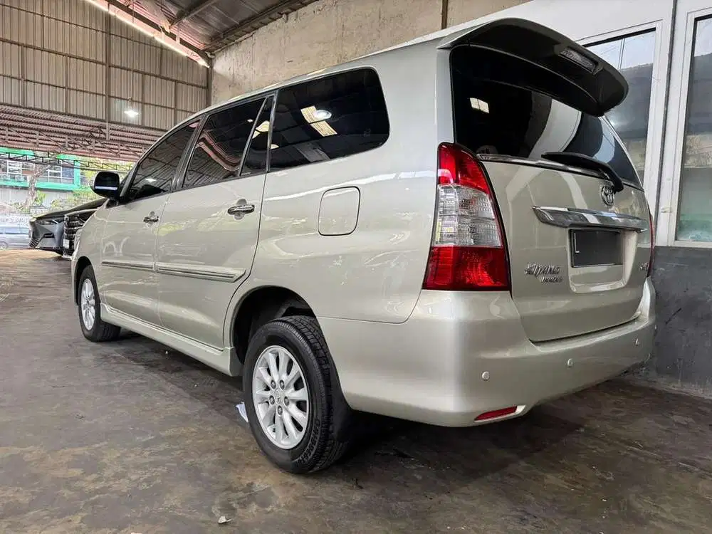 Toyota Kijang Innova 2011 Diesel
