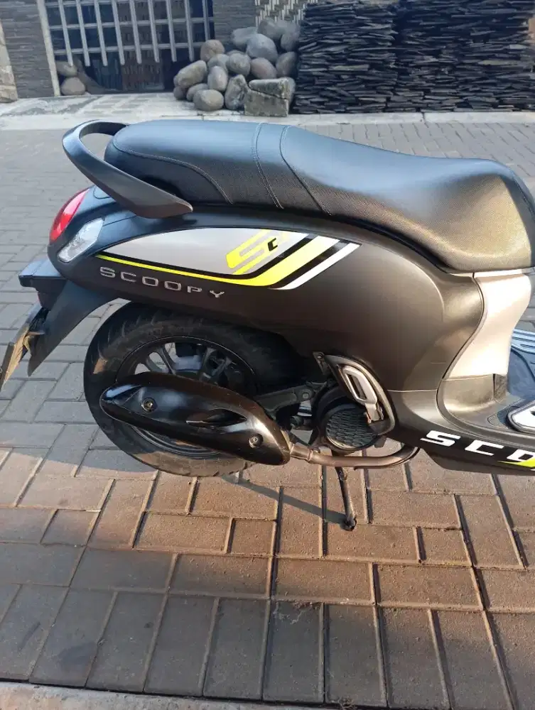 Honda Scoopy New 2022 fulori seperti baru