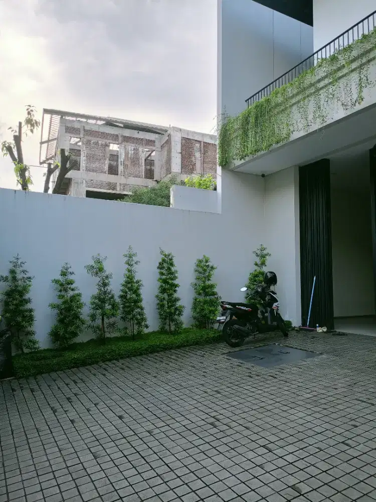 Tukang rawat taman panggilan