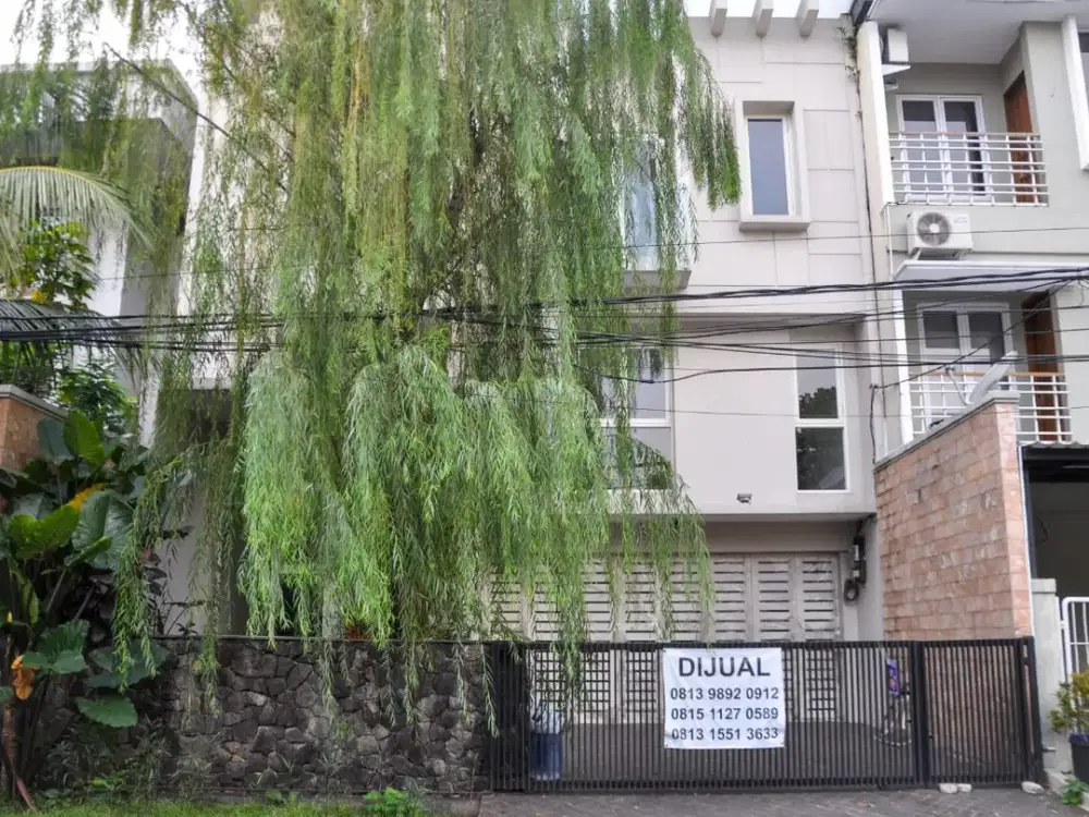 Dijual Rumah Kebayoran Baru Gandaria Mayestik 4 Kamar Tidur SHM