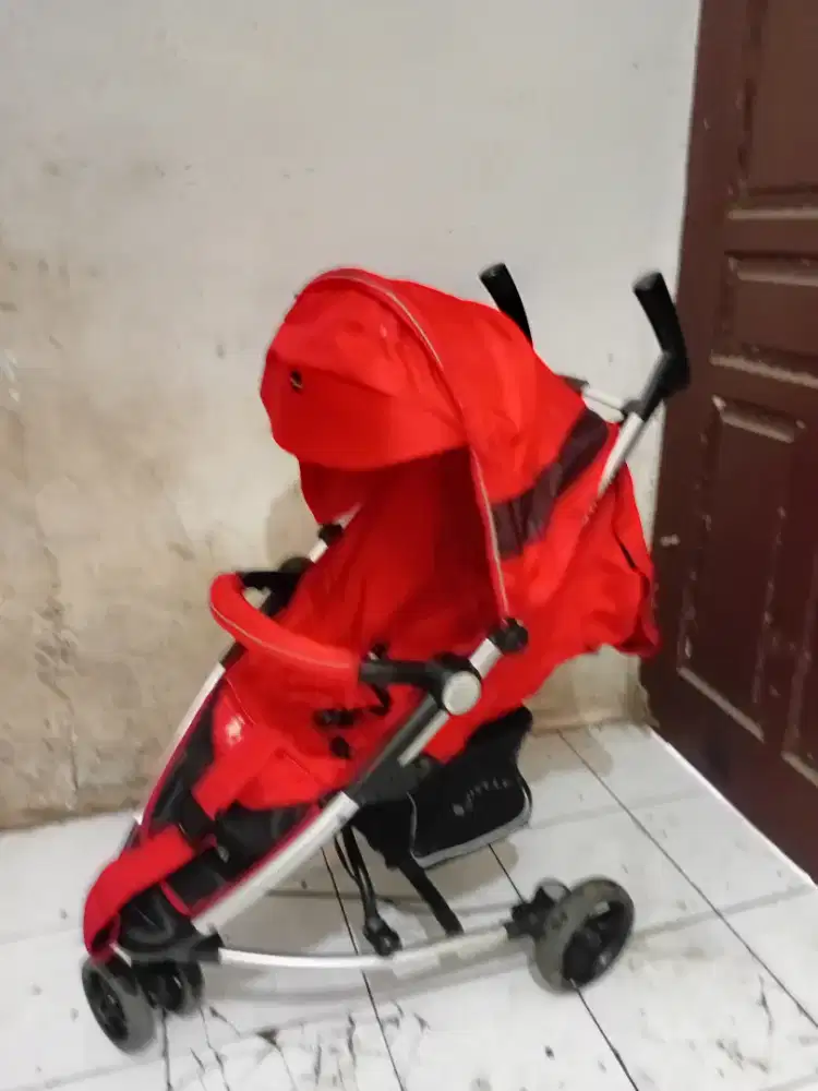 Stroller babyelle maxi masih mulusss no minus di jual harga 600ribu