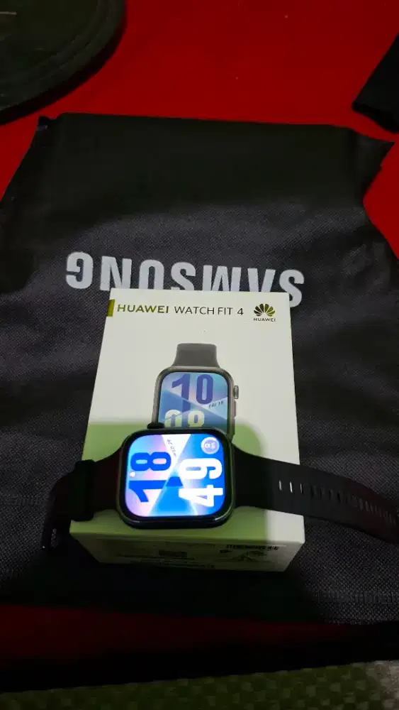 Huawei Watch Fit 4
