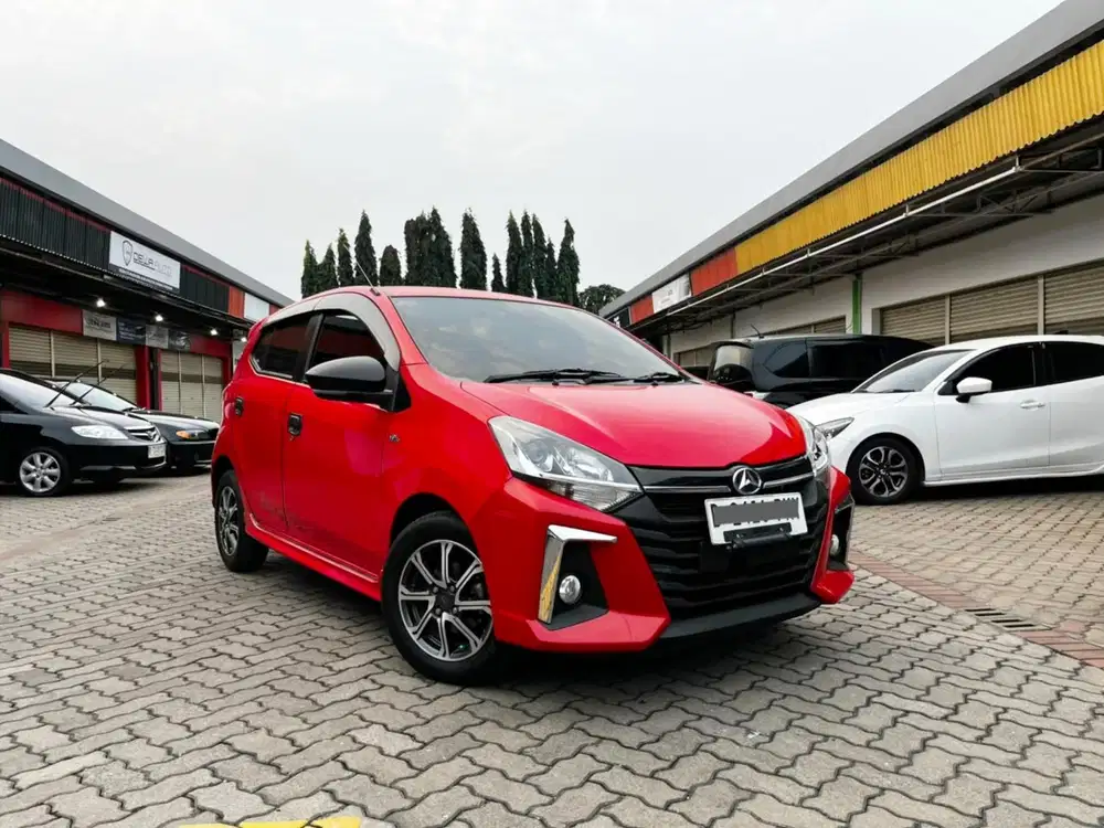 DP 5 JT DAIHATSU AYLA R DELUXE 2021 AT FACELIFT
