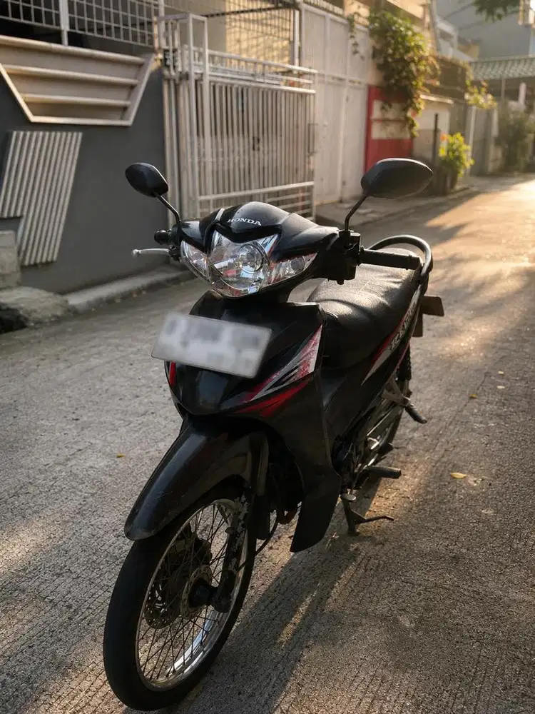 Honda Revo Fit 2012