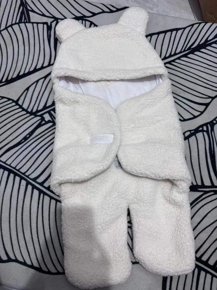 Jumper bayi. Jaket bayi