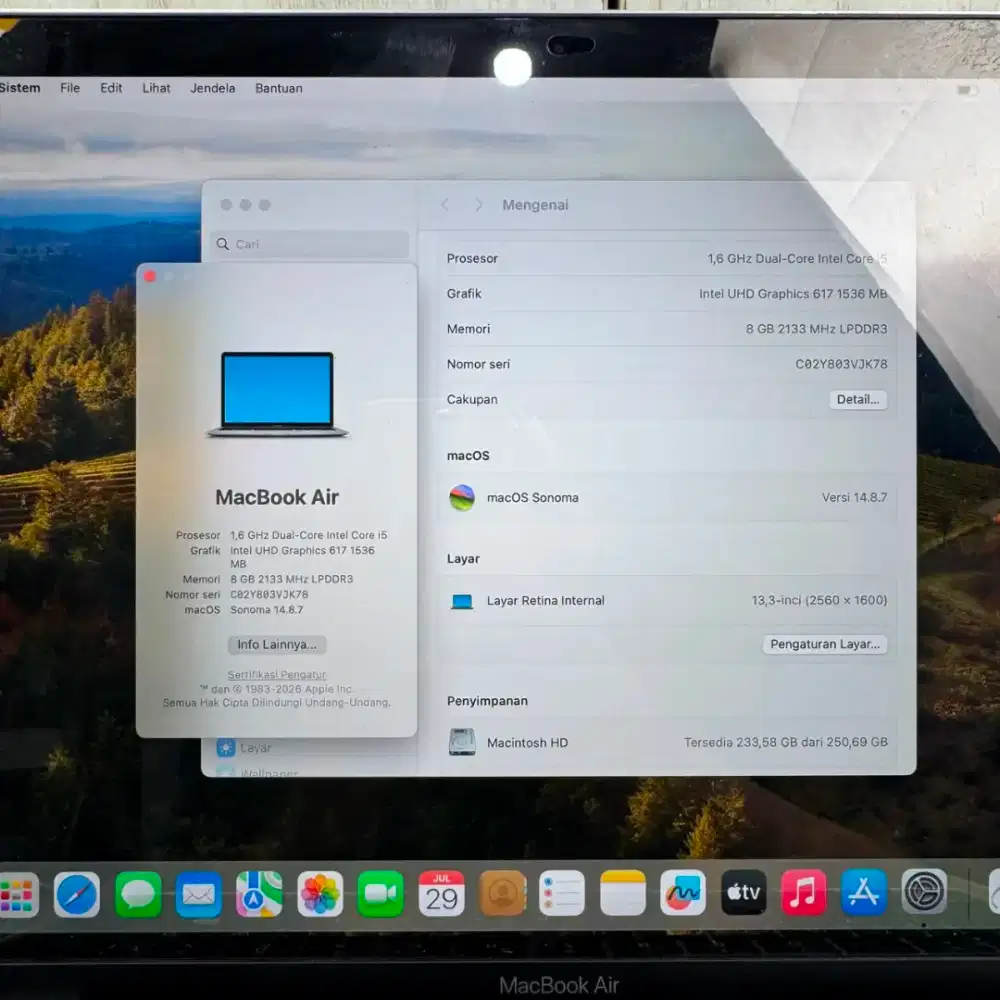 Macbook Air 2018 Ram 8 Ssd 256 Layar 13 inch Space Grey buat kuliah