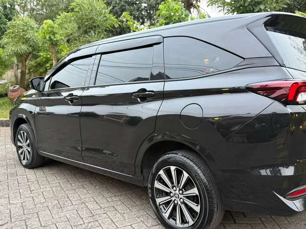 Toyota Avanza G Matic Th 2024 Warna Hitam
