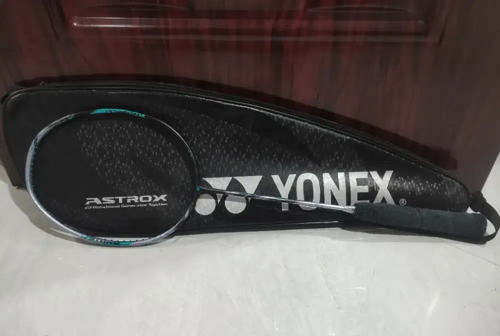 Raket badminton / bulutangkis Yonex Astrox 88D Pro Gen-3