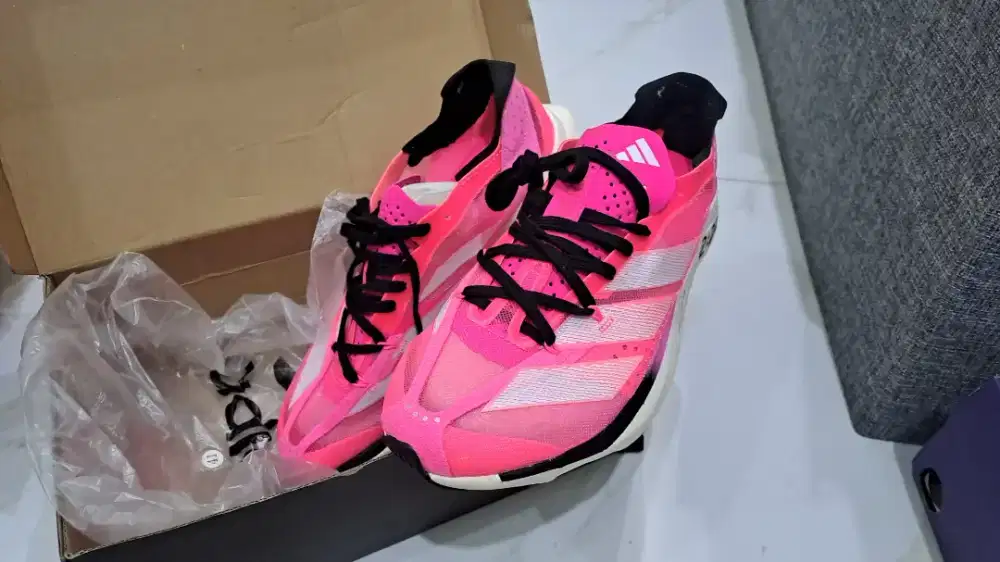 Sepatu Adidas Adizero