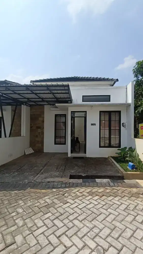 Rumah ready siap huni sekitar kampus Undip Tembalang Semarang SHM