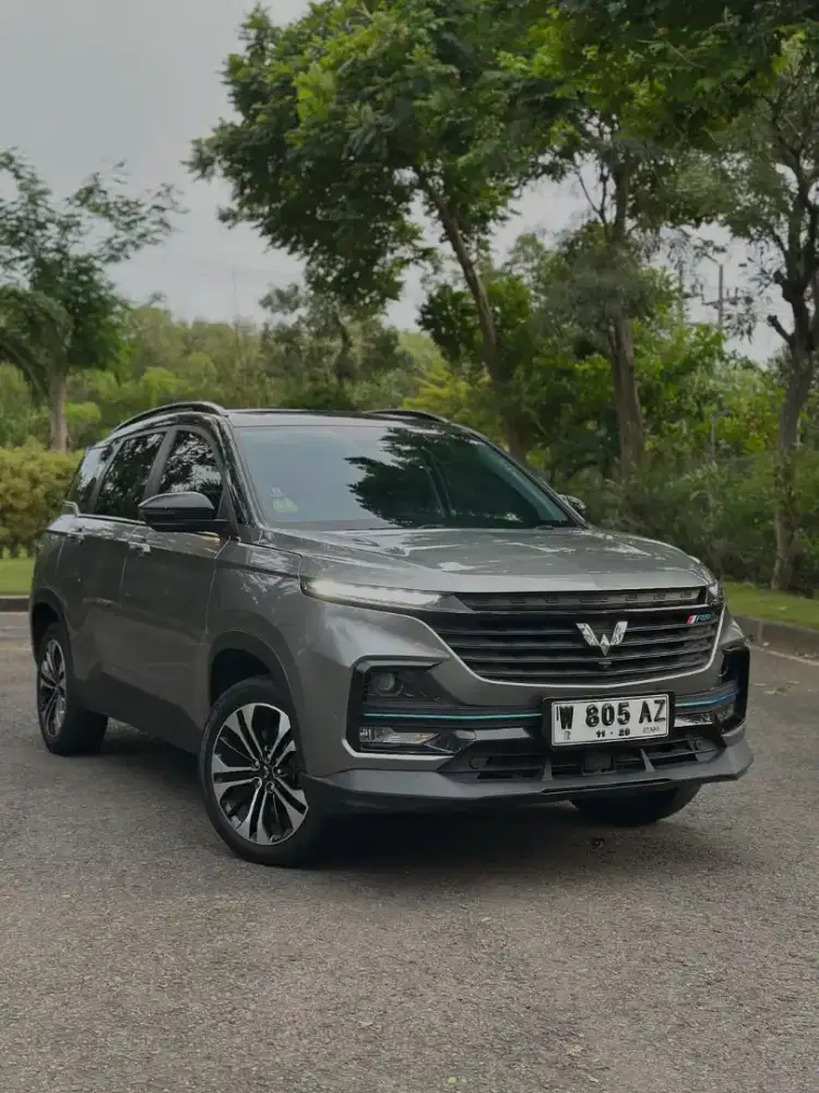 Wuling Almaz Hybrid 2023