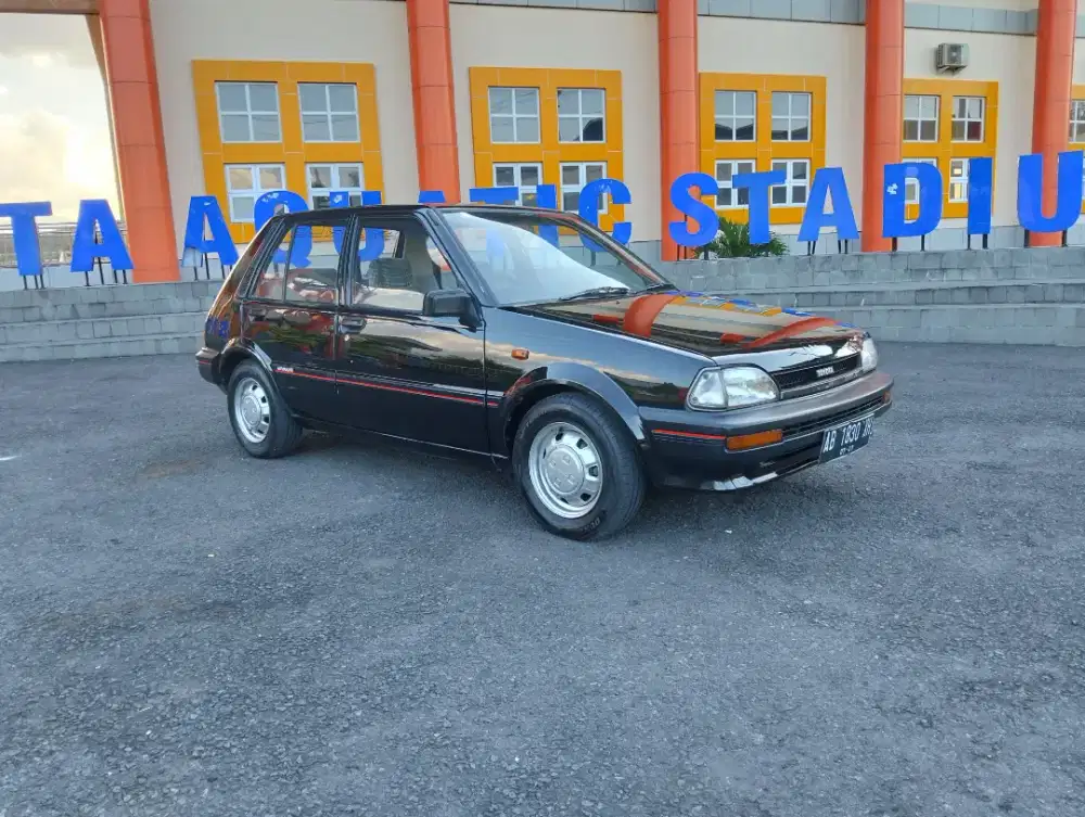 Toyota Starlet Kotak 1990 Siap Pakai