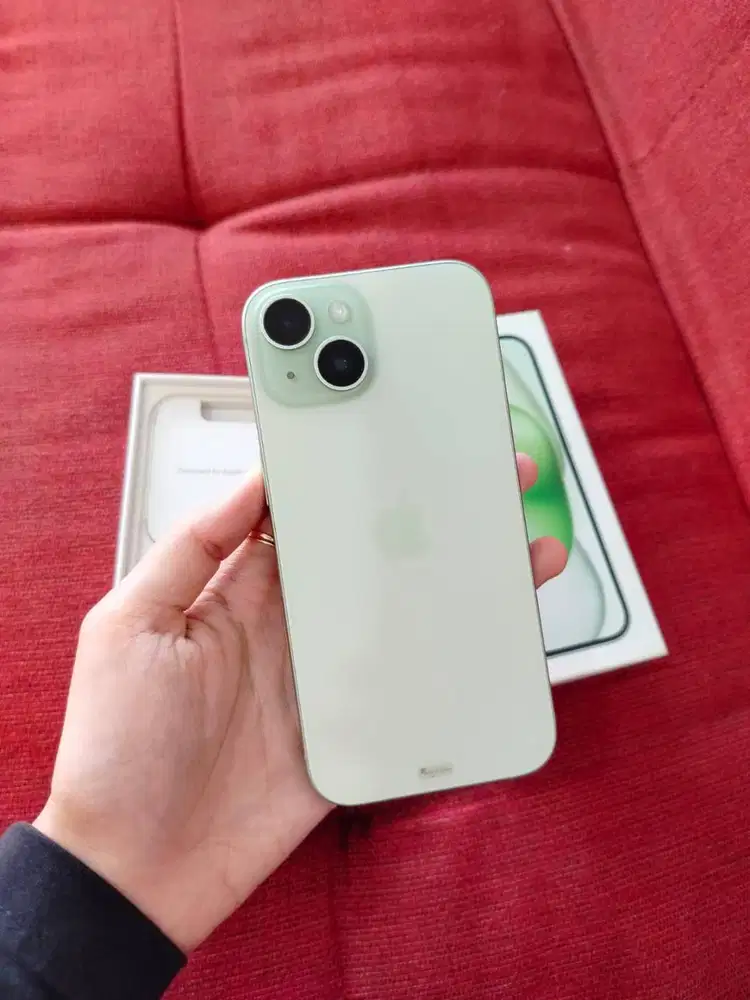 Iphone 15 128gb ibox like new