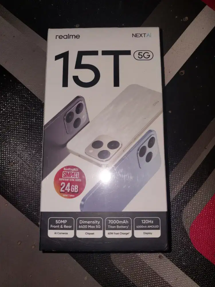 Realme 15T 5g Ram 8 gb / Rom 285 gb