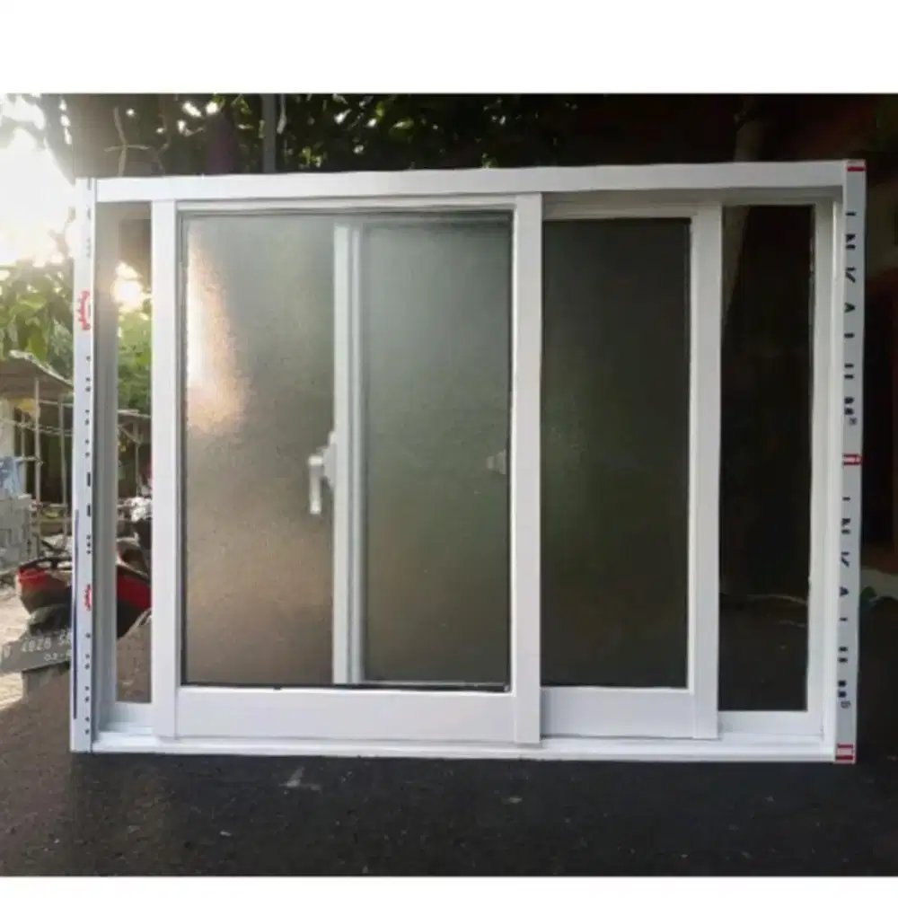 Alumunium pintu dan kaca