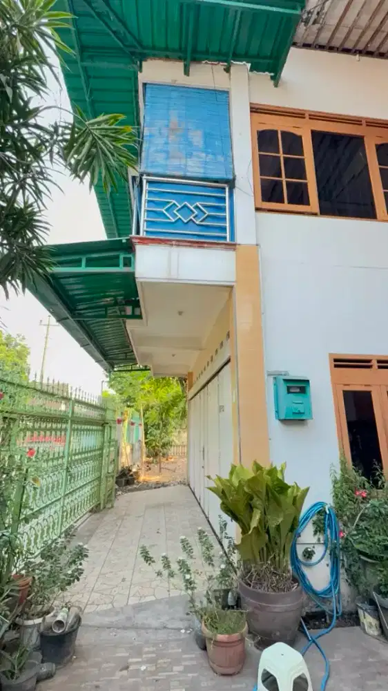 Rumah 2 Lantai Siap Huni,Garasi Luas,Dekat Kota,Suruh TASIKMADU KRA